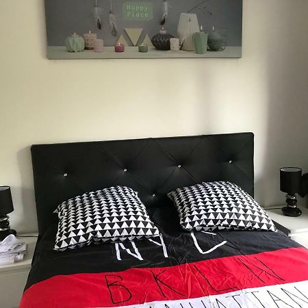 Chambre D'Hote Disneyland Esprit Бюсси-Сен-Жорж Экстерьер фото